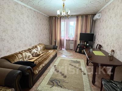 Продажа квартир в Жетысу обл.: 2-комнатная квартира · 52.5 м² · 5/5 этаж, Жастар 21 за 14.5 млн 〒 2-комнатная квартира · 52.5 м² · 5/5 этаж, Жастар 21 за 14.5 млн 〒 в Талдыкоргане, мкр Жастар