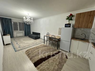 2-комнатная квартира · 55 м² · 8/9 этаж, мкр Аккент 66 за 16 000 ₸ в Алматы, Алатауский р-н
