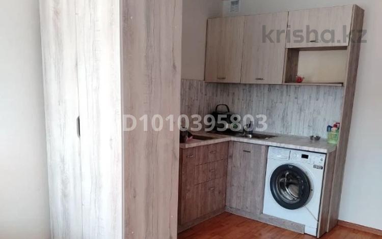 1 бөлме · 12 м², Новаторов 3, бағасы: 145 000 ₸ в Усть-Каменогорске — фото 2
