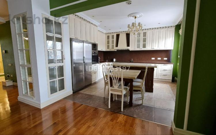 4-комнатная квартира · 162.7 м² · 1/5 этаж, мкр Михайловка , Касыма аманжолова за 111.1 млн 〒 в Караганде, Казыбек би р-н — фото 13