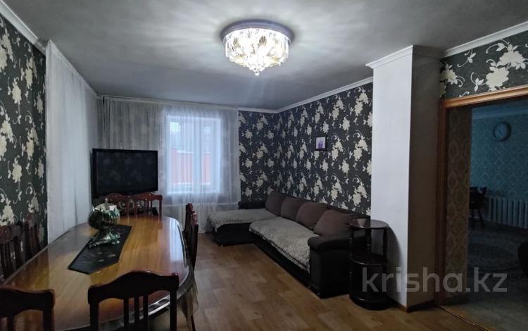 Отдельный дом · 6 комнат · 300 м² · 13 сот., Пришахтинск, Экибастузская за 50 млн ₸ в Караганде, Алихана Бокейханова р-н — фото 2