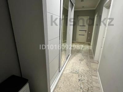 2-бөлмелі пәтер · 80 м² · 1/5 қабат, Айталиева 5, бағасы: 300 000 ₸ в Уральске