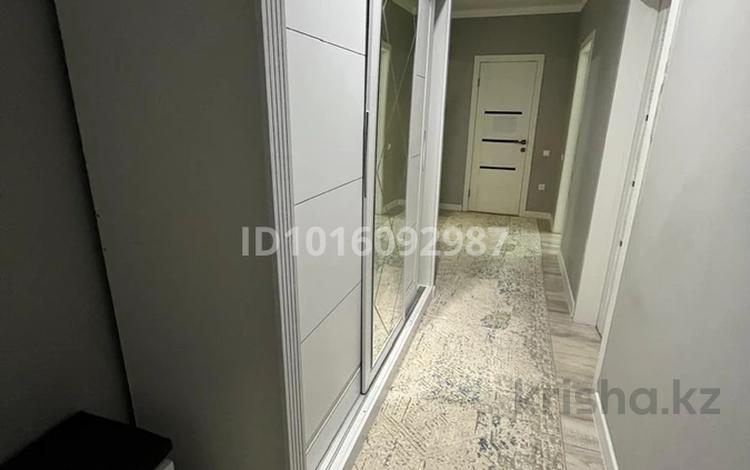 2-бөлмелі пәтер · 80 м² · 1/5 қабат, Айталиева 5, бағасы: 300 000 ₸ в Уральске — фото 2