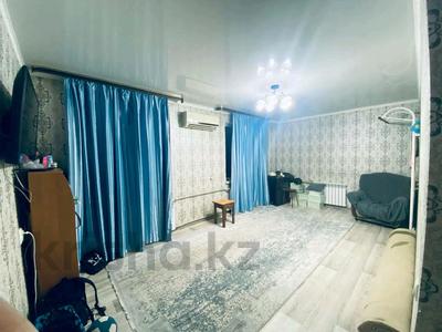 3-комнатная квартира, 58 м², 5/5 этаж, 5 мкр 5 за 13.5 млн 〒 в Талдыкоргане, мкр Самал