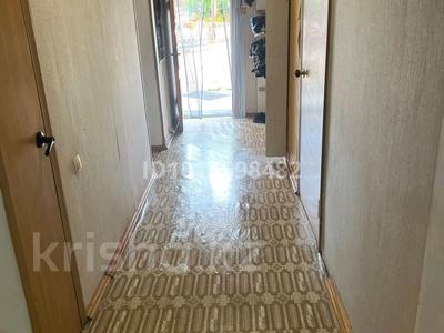 5 бөлме · 100 м² · 1/1 қабат, Сейфуллина 65/1, бағасы: 2 000 ₸ в Астане, р-н Байконур