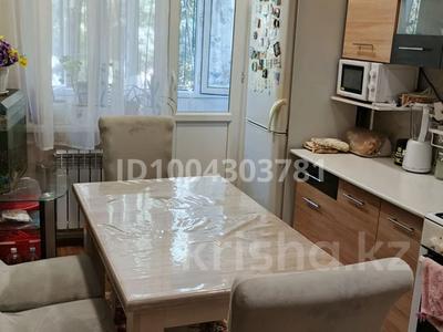 3-бөлмелі пәтер · 67.7 м² · 2/5 қабат, Водник1 44, бағасы: 28 млн ₸ в Боралдае (Бурундай), мкр Водник-1