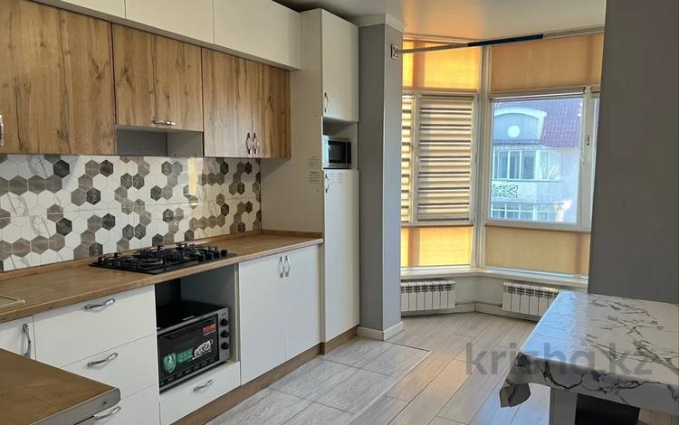 1-бөлмелі пәтер · 55 м² · 5/5 қабат, мкр Думан-2, бағасы: 37.5 млн ₸ в Алматы, Медеуский р-н — фото 48