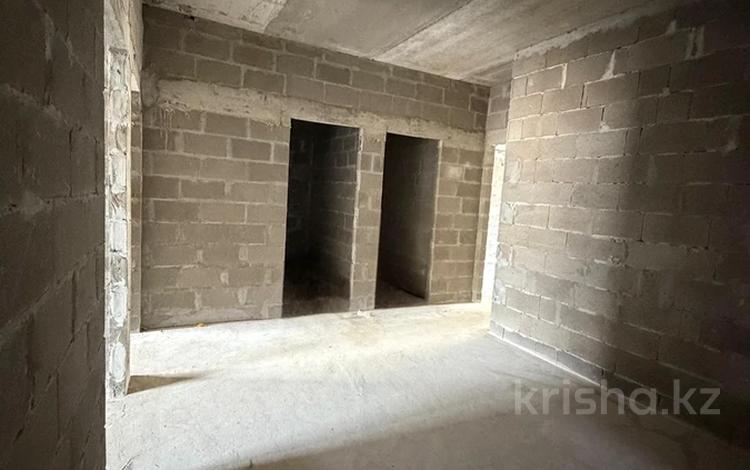 3-комнатная квартира · 86 м² · 7/10 этаж, 16-й мкр 63 за 23.5 млн ₸ в Актау — фото 2