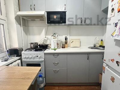 Продажа квартир в Астане: 2-комнатная квартира · 41 м² · 2/5 этаж, Женис 49/1 за 16 млн 〒 2-комнатная квартира · 41 м² · 2/5 этаж, Женис 49/1 за 16 млн 〒 в Астане, Сарыарка р-н