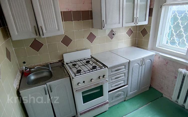 3-комнатная квартира · 60 м² · 1/5 этаж, Мкр. 4 23 — Этаж 1 за 6.5 млн ₸ в Степногорске — фото 2