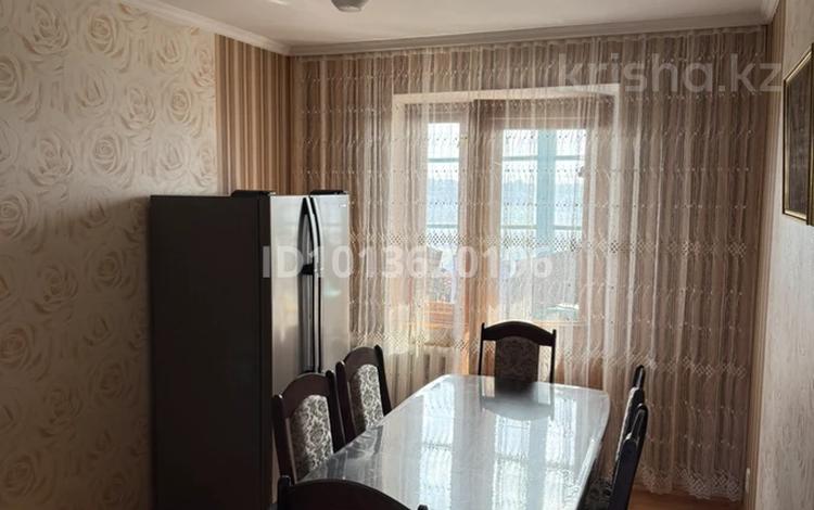 4-комнатная квартира · 83 м² · 6/9 этаж, Бозтаева 40д — Ресторан Ак Тилек за 36.5 млн ₸ в Семее — фото 2