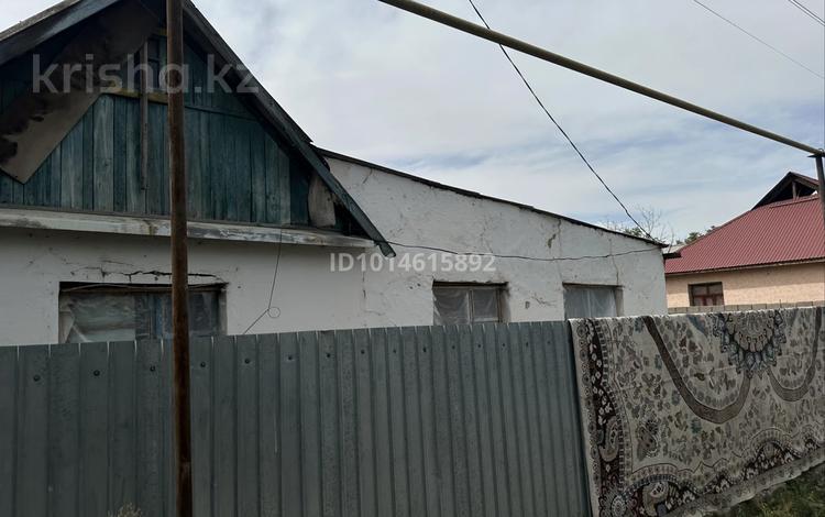 Отдельный дом · 3 комнаты · 250 м² · 6 сот., мкр Бозарык , ул Абай 25 — Дача қайнар за 9 млн ₸ в Шымкенте, Абайский р-н — фото 6