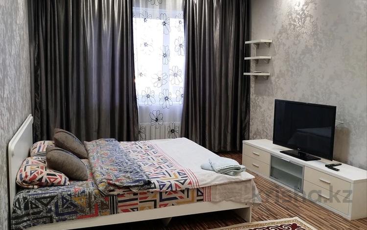 1-бөлмелі пәтер · 40 м² · 8/9 қабат, мкр Жетысу-2 25 — Абая Саина Домостроительная, бағасы: 2 000 〒 в Алматы, Ауэзовский р-н — фото 2