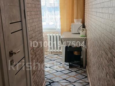 1-комнатная квартира · 33 м² · 3/5 этаж, Донентаево 40 за 85 000 〒 в Аксу