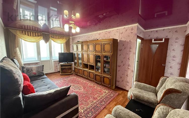 3-бөлмелі пәтер · 59.1 м² · 5/5 қабат, ул. Абая, бағасы: 8.4 млн ₸ в Темиртау — фото 2
