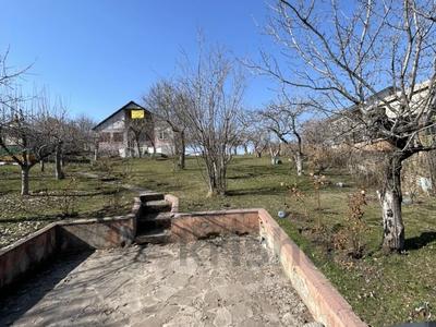 Дача · 3 комнаты · 80 м² · 8 сот., мкр Каменское плато за 65 млн ₸ в Алматы, Медеуский р-н