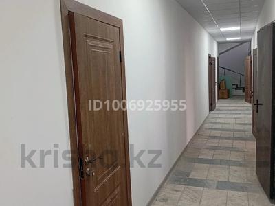 Офисы, магазины и бутики, общепит, салоны красоты, кабинеты и рабочие места · 600 м² за 70 000 〒 в Талдыкоргане, мкр Жана Гарышкер