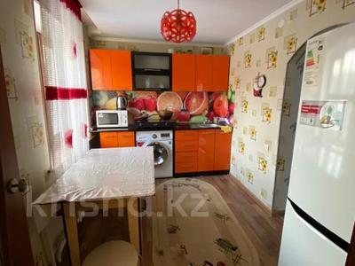 2-комнатная квартира, 45 м², 3/5 этаж посуточно, Жетысу 10 за 8 000 〒 в Талдыкоргане