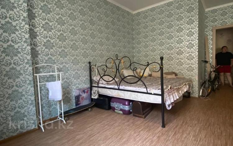 1-комнатная квартира · 42 м² · 5/15 этаж, Туркестан 10 за 32.6 млн ₸ в Астане, Есильский р-н — фото 2