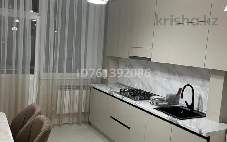 2-бөлмелі пәтер · 71 м² · 2/9 қабат, Мкр. Нурсат 172Б — На против метро, бағасы: 270 000 ₸ в Шымкенте, Туран р-н — фото 2