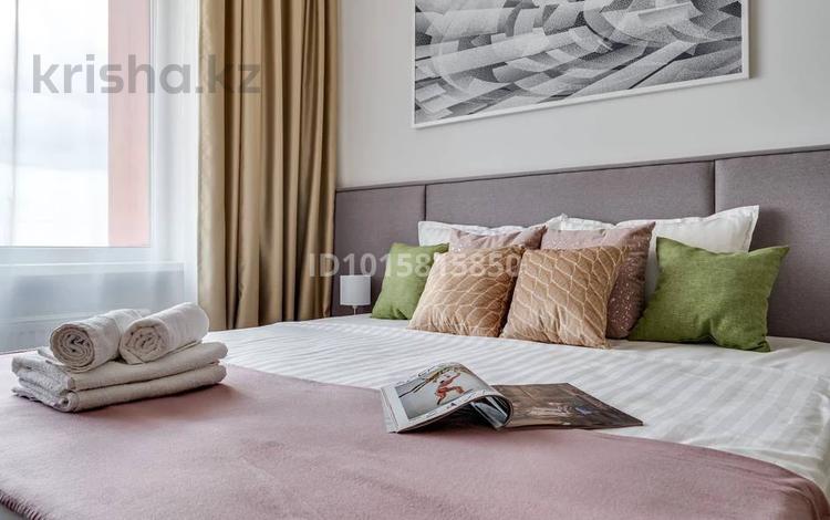 1-комнатная квартира · 48 м² · 14/17 этаж, Толе би 185А — Ауэзова за 17 000 ₸ в Алматы, Алмалинский р-н — фото 2