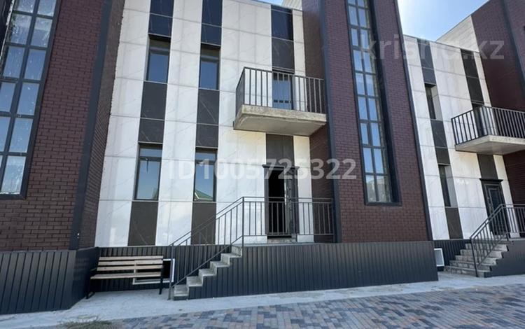 Жеке үй · 7 бөлме · 306 м² · 6 жүзд., "Шығыс 1" ш/а. 288/8, бағасы: 50 млн ₸ в Актау, мкр "Шыгыс 1" — фото 2