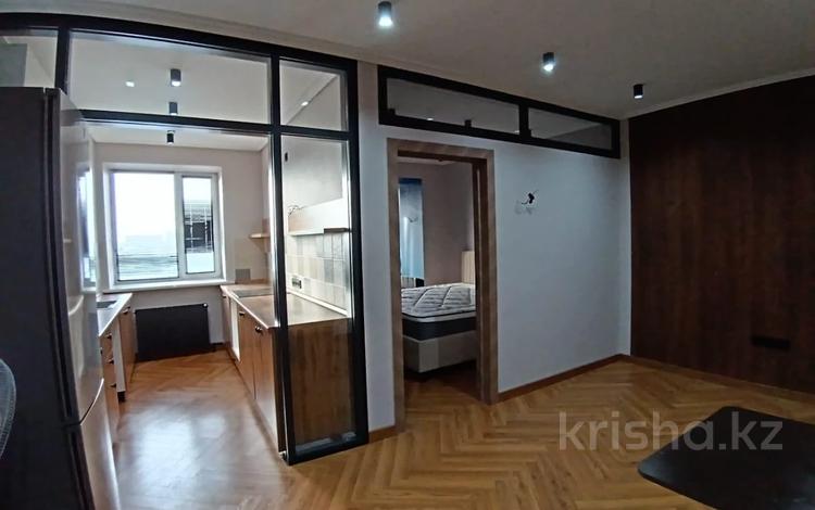 2-бөлмелі пәтер · 46.4 м² · 5/9 қабат, Жамбыла 5, бағасы: 23.5 млн ₸ в Семее — фото 2