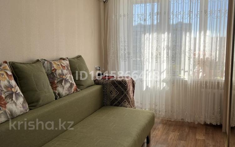 1-комнатная квартира · 30 м² · 4/5 этаж, мкр Центральный, Валиханова 9а за 14 млн ₸ в Атырау — фото 2