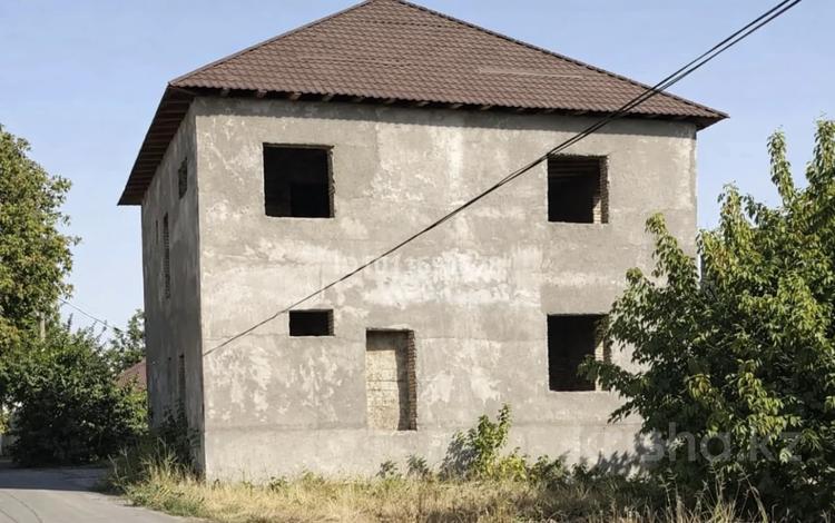 Отдельный дом · 7 комнат · 310 м² · , Мичурина 58 — Елшибек Батыра за 80 млн ₸ в Шымкенте, Енбекшинский р-н — фото 2