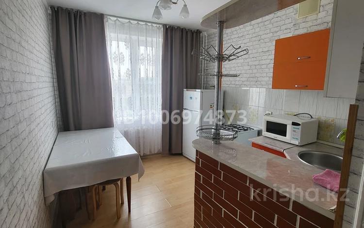 1-комнатная квартира · 30 м² · 3/5 этаж, 3-й мкр 20б за 120 000 ₸ в Актау — фото 2