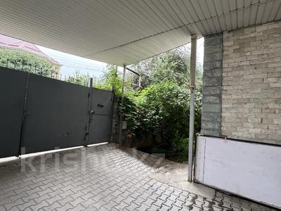 Отдельный дом · 5 комнат · 378 м² · 9 сот., Айша биби 128 за 95 млн ₸ в Алматы, Турксибский р-н