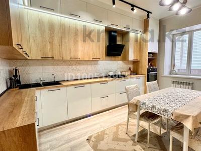 4-бөлмелі пәтер · 143.3 м² · 2/10 қабат, мкр 8, А.Молдагулова 49 а — Пересечение улиц Бр.Жубановых - А.Молдагулова, бағасы: 75 млн 〒 в Актобе