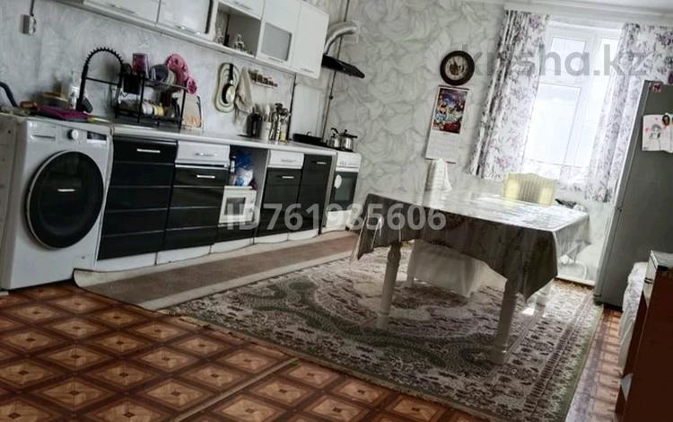 Отдельный дом · 4 комнаты · 150 м² · 4 сот., Акимжанова 36а за 33 млн ₸ в Актобе, мкр. Курмыш — фото 2