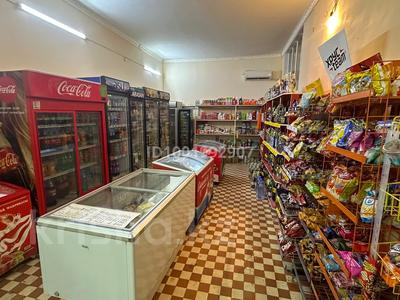 Продажа коммерческой недвижимости в Актюбинской обл.: Магазины и бутики · 200 м² за 21 млн 〒 Магазины и бутики · 200 м² за 21 млн 〒 в Актобе, жилой массив Жилянка