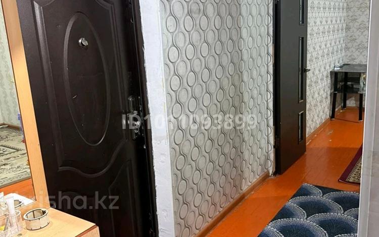 2-бөлмелі пәтер · 60 м² · 4/5 қабат, 1 Мкр 2 — Сатылады ремонт жаксы, бағасы: 10 млн ₸ в Туркестане — фото 24
