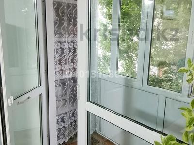3-комнатная квартира · 76 м² · 3/5 этаж, Майкудук, Майкудук, 12й микрорайон 21 за 17.5 млн ₸ в Караганде, Алихана Бокейханова р-н