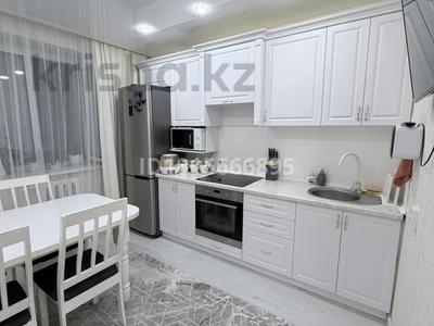 1-бөлмелі пәтер · 40 м² · 3/5 қабат, Әль-Фараби 38/3, бағасы: 200 000 ₸ в Усть-Каменогорске