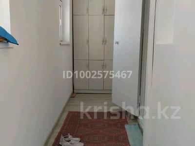 2-комнатная квартира · 43 м² · 9/9 этаж, 4-й мкр 40 за 13 000 〒 в Актау