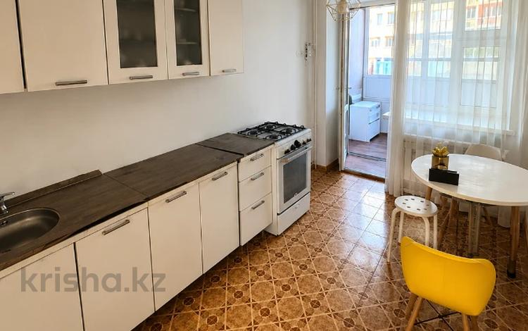 1-комнатная квартира · 38 м² · 3/9 этаж, Северо Восток за 120 000 ₸ в Уральске — фото 2