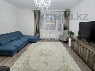 4-комнатная квартира · 125 м² · 8/18 этаж, Мангилик Ел 45 — Мангелик ел/ Бухар Жырау за ~ 109.6 млн 〒 в Астане, Есильский р-н