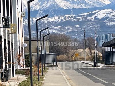 3-бөлмелі пәтер · 90 м² · 2/5 қабат, Нұршашқан ш/а., Алатау 36, бағасы: 43 млн ₸ в Алматы, Турксибский р-н