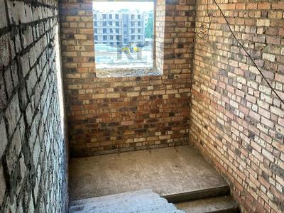 Продажа квартир в Павлодарской обл.: 2-комнатная квартира · 66.9 м² · 3/5 этаж, Ауэзова 30 за ~ 18.7 млн 〒 2-комнатная квартира · 66.9 м² · 3/5 этаж, Ауэзова 30 за ~ 18.7 млн 〒 в Экибастузе
