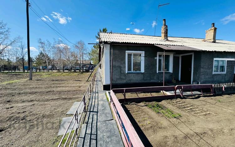 Часть дома · 3 комнаты · 80 м² · 80 сот., Парковая за 8 млн ₸ в Долинке — фото 2