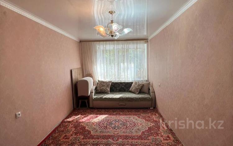 2-комнатная квартира, 44 м², 1/5 этаж, Ворошилова 54 за 13 млн 〒 в Костанае — фото 2