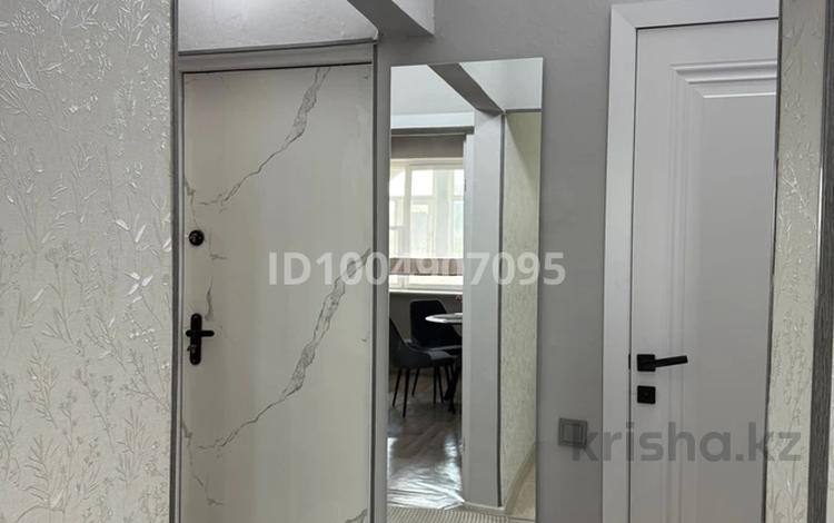 1-комнатная квартира · 41 м² · 5/5 этаж, мкр Аксай-3А — Толе би Момышулы за 31 млн ₸ в Алматы, Ауэзовский р-н — фото 2