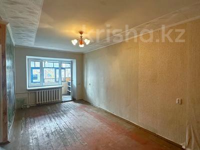 1-комнатная квартира · 31.8 м² · 5/5 этаж, Мулдашева за 7.5 млн 〒 в Уральске