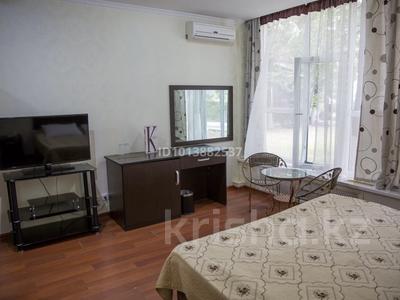 1-бөлмелі пәтер · 30 м² · 2/2 қабат, мкр Казахфильм 18а, бағасы: 150 000 ₸ в Алматы, Бостандыкский р-н