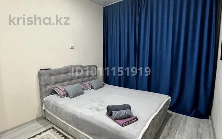 1-комнатная квартира · 40 м² · 8/10 этаж, Есенберлина 76 — Макси Мол, Фреш Маркет, Рыпакова, Жекпежек, Бассейн за 2 500 〒 в Усть-Каменогорске — фото 9