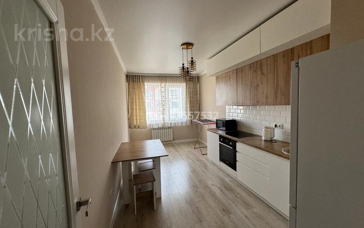 2-комнатная квартира · 64 м² · 11/13 этаж, Муратбаева 14 за 53 млн ₸ в Алматы, Алмалинский р-н — фото 2