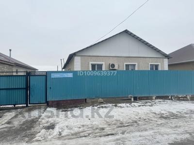 Отдельный дом · 3 комнаты · 125 м² · 7.5 сот., пгт Балыкши, Бесшокы 7а за 19 млн 〒 в Атырау